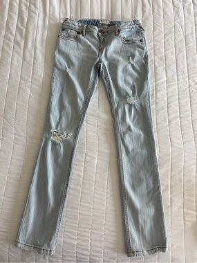Free People Light Wash Distressed Skinny Jeans
